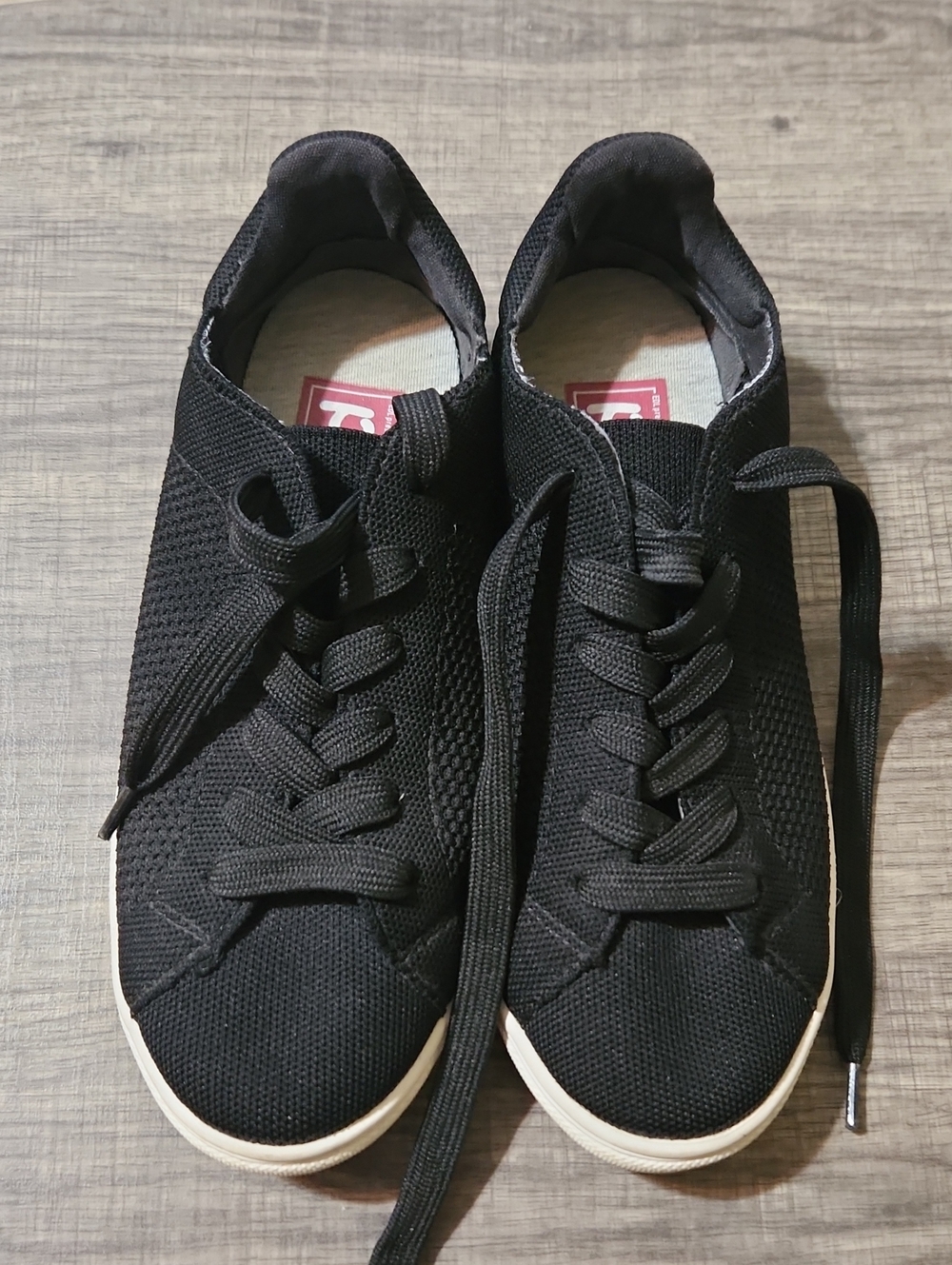 pop Black Knit Women's Sneakers with White Soles